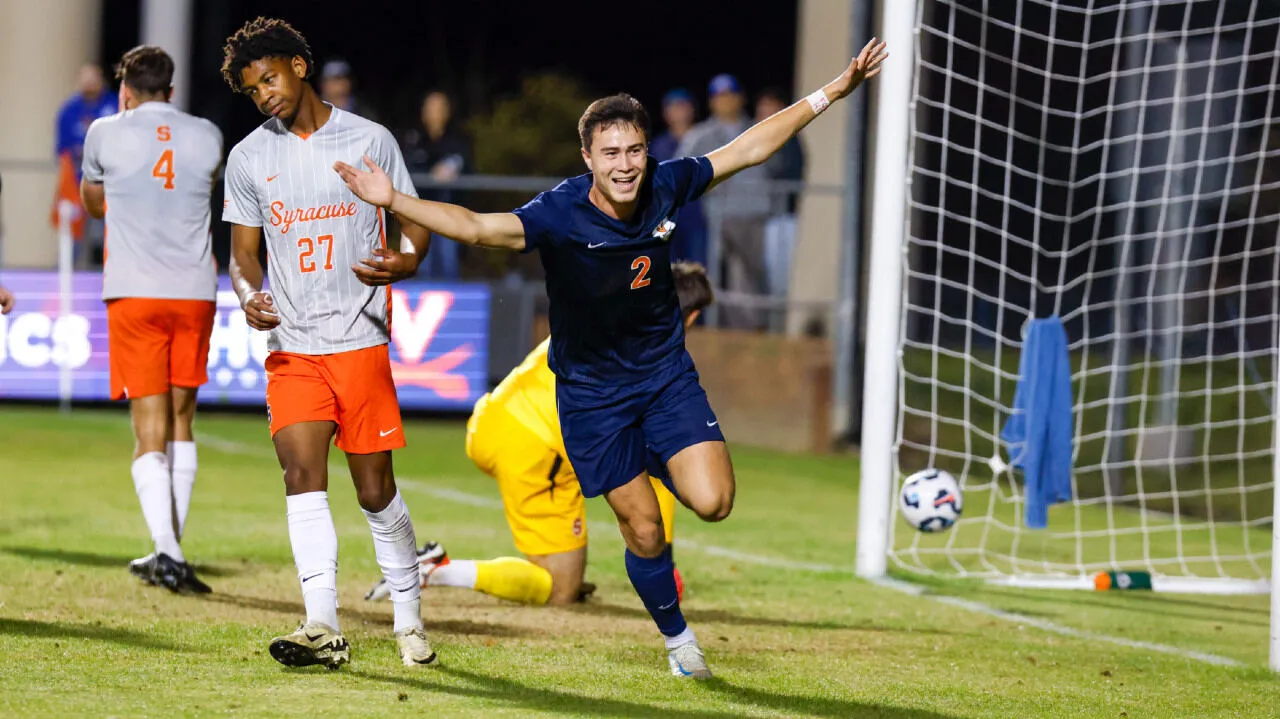 Dang, he's good! Twosies sign Virginia standout Nick Dang