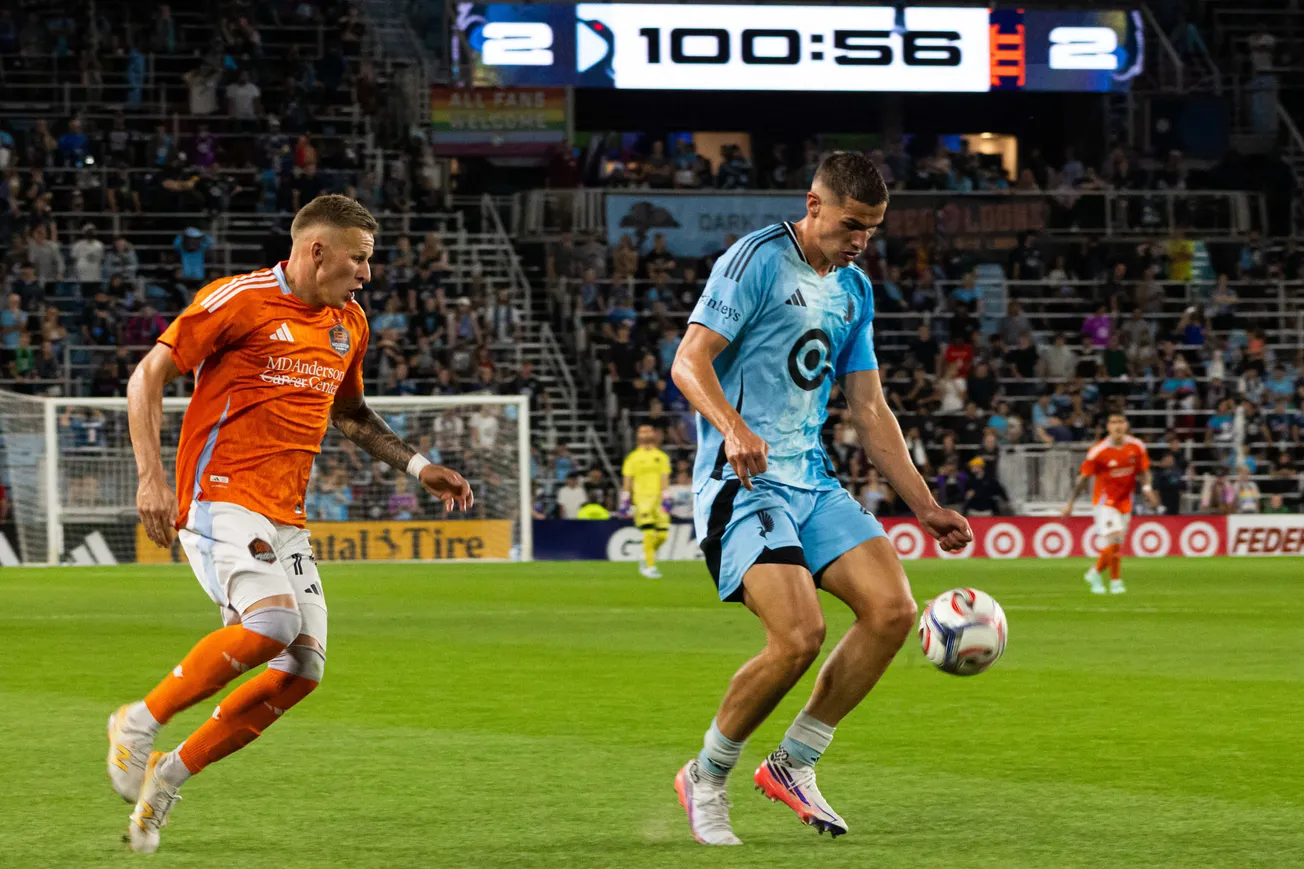 Photo Gallery: Minnesota vs Houston